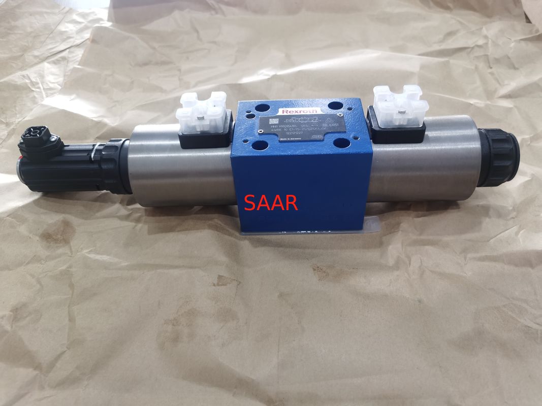 Rexroth R900954104 4WRE10E1-75-21/G24K4/V 4WRE10E1-75-2XG24K4/Vの比例した方向弁