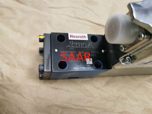 Rexroth R901382354 4WRPEH6CB40L-30/M/24F1 4WRPEH6CB40L-3X/M/24F1の方向制御弁は電子工学を統合した